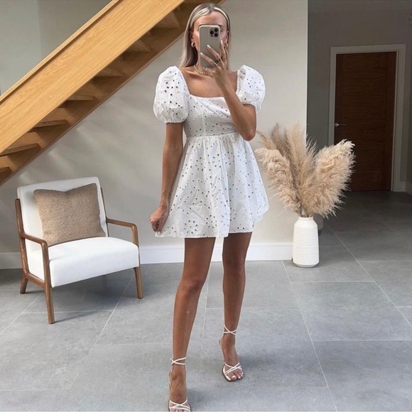 ZARA DRESS WITH CUTWORK EMBROIDERY SIZE L 0881/318 - Picture 1 of 12